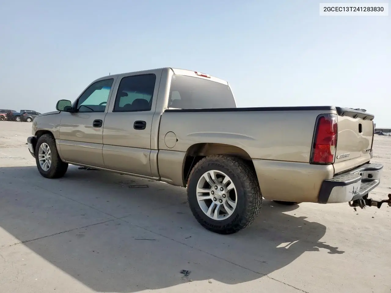 2004 Chevrolet Silverado C1500 VIN: 2GCEC13T241283830 Lot: 56698305