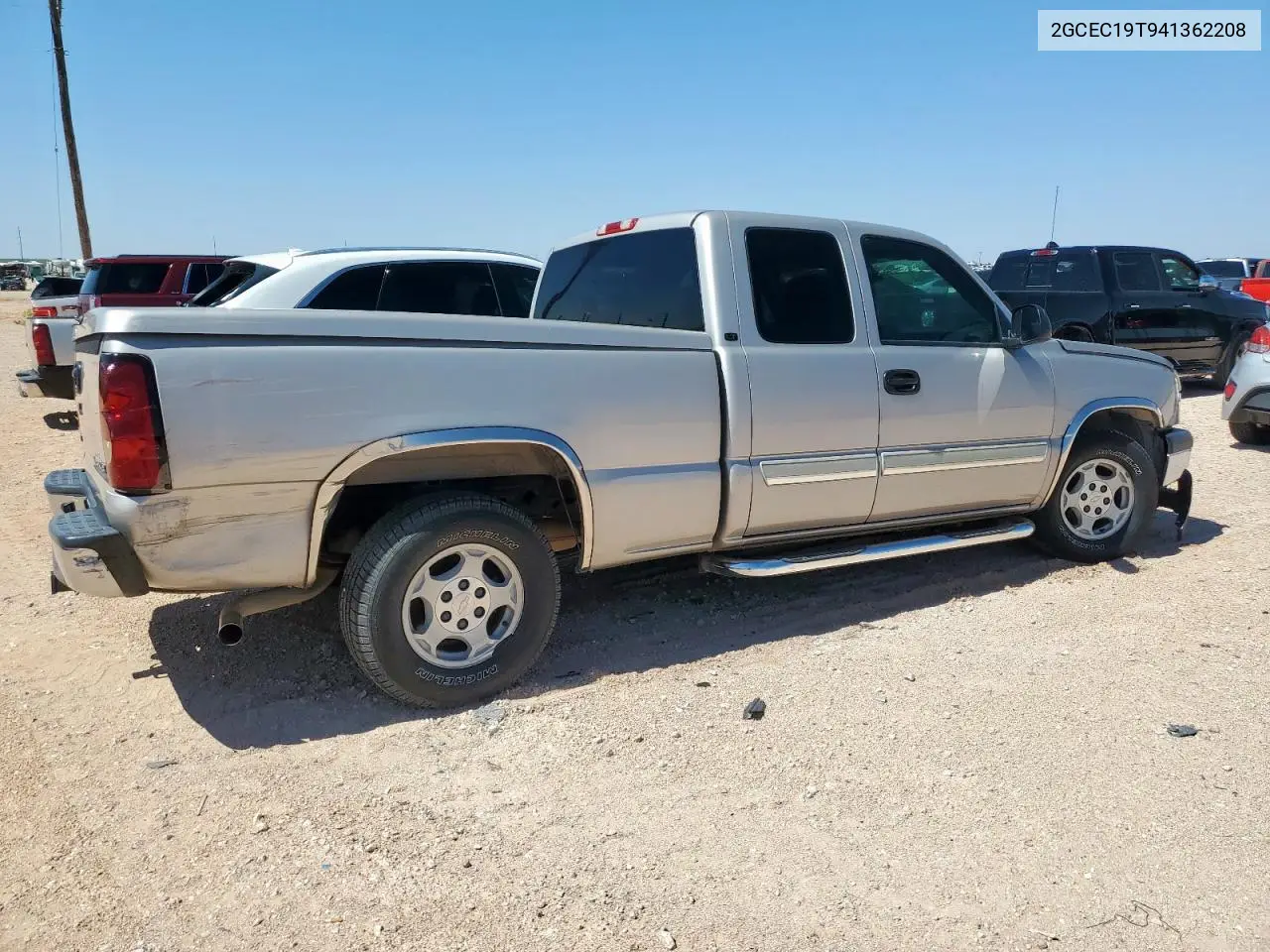2004 Chevrolet Silverado C1500 VIN: 2GCEC19T941362208 Lot: 60895865