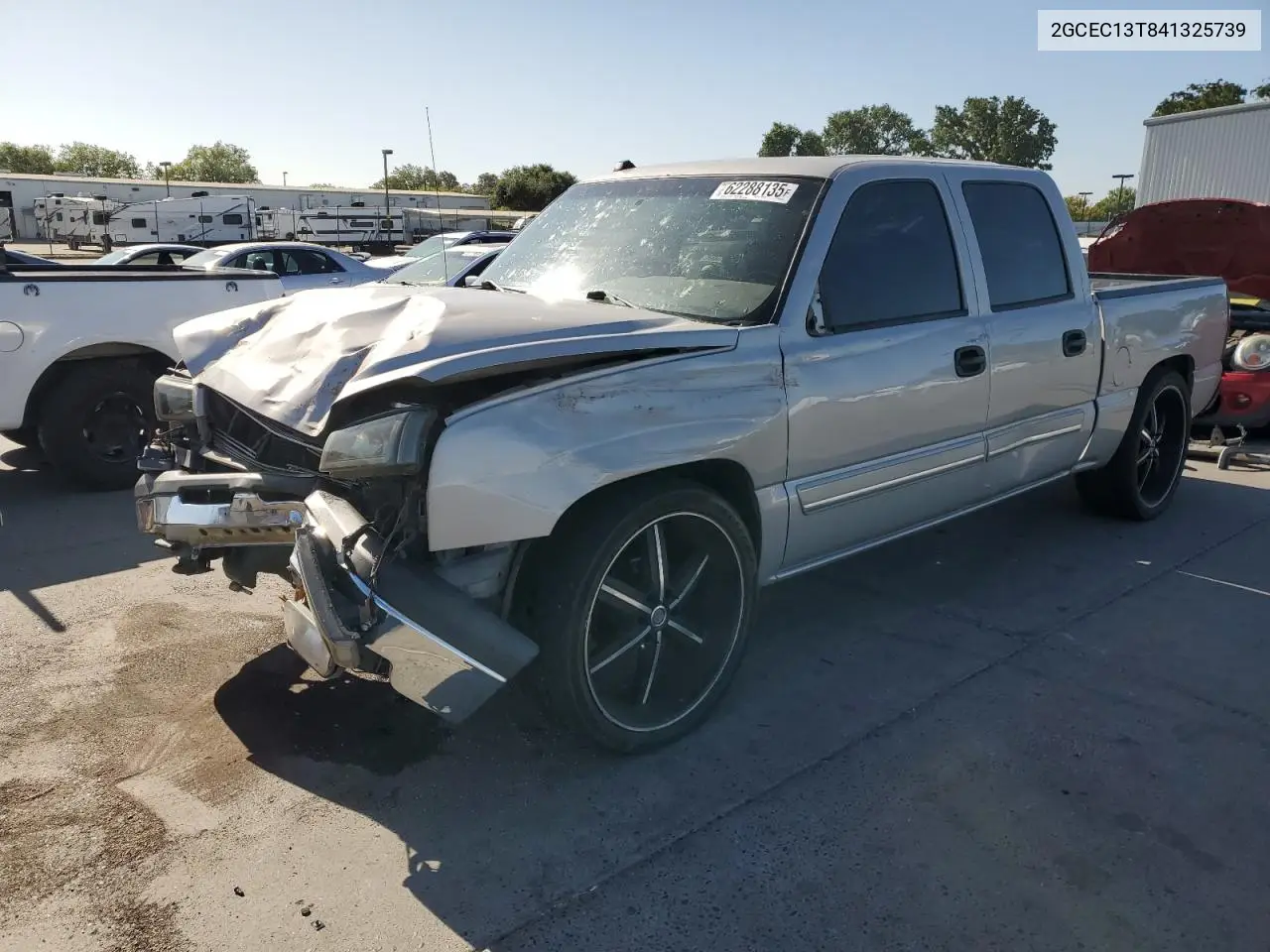 2004 Chevrolet Silverado C1500 VIN: 2GCEC13T841325739 Lot: 62288135