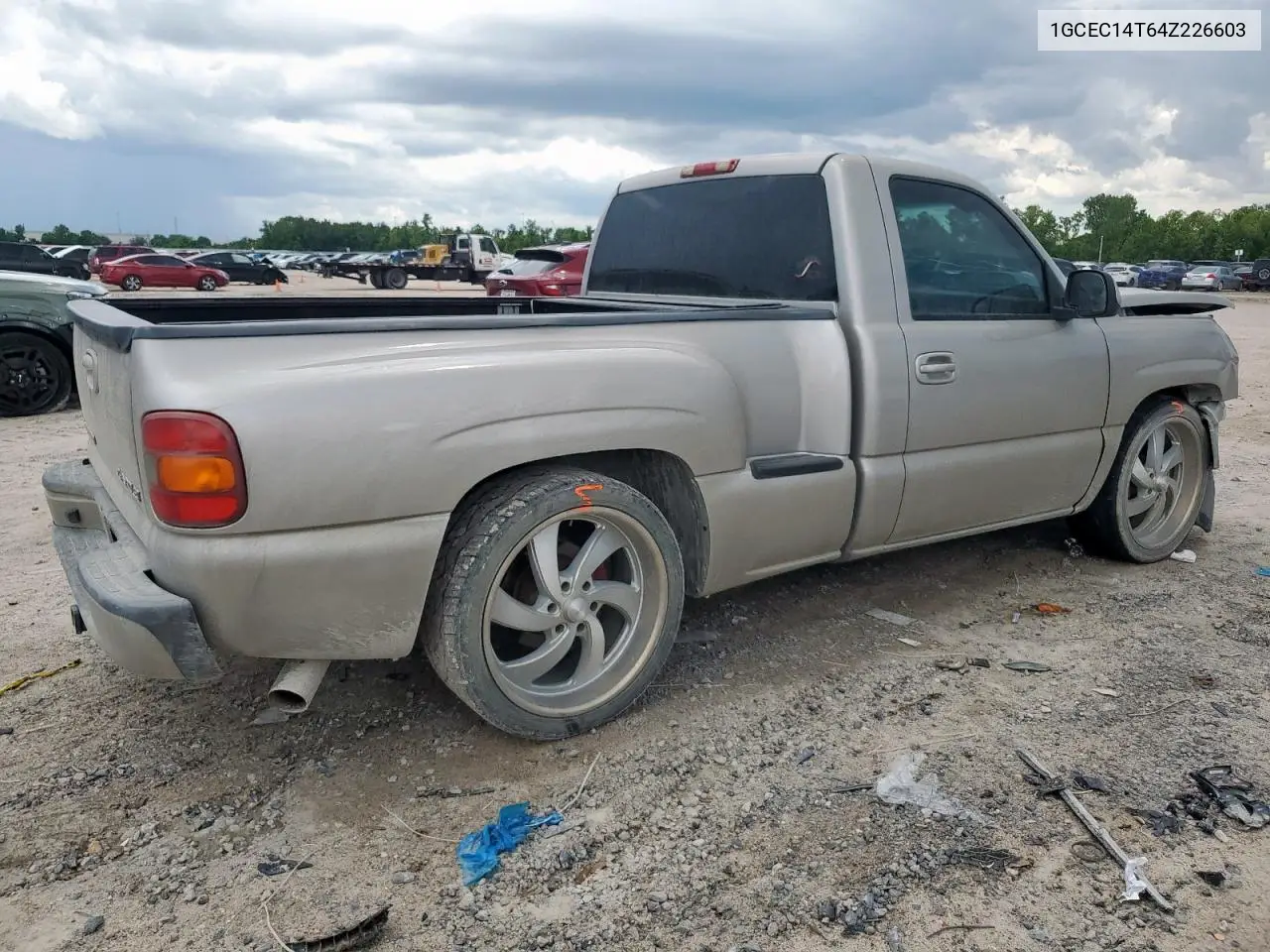 2004 Chevrolet Silverado C1500 VIN: 1GCEC14T64Z226603 Lot: 62922365