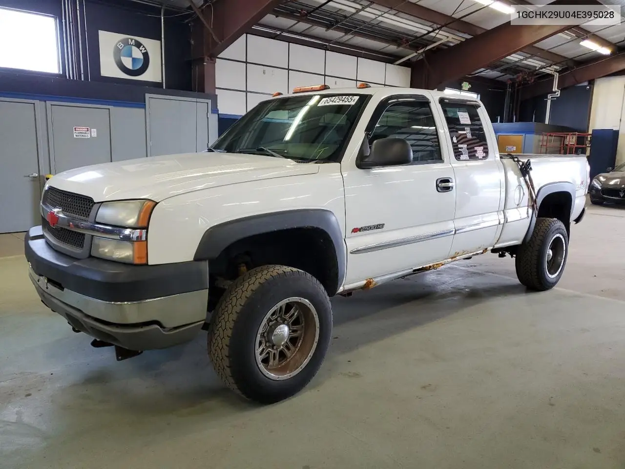 2004 Chevrolet Silverado K2500 Heavy Duty VIN: 1GCHK29U04E395028 Lot: 65429455