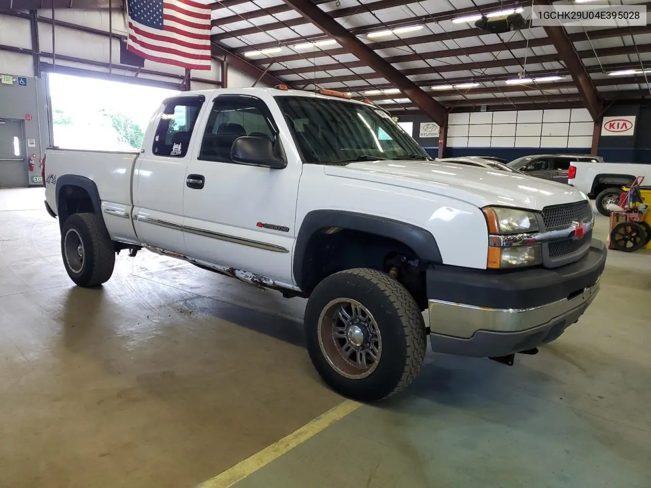 2004 Chevrolet Silverado K2500 Heavy Duty VIN: 1GCHK29U04E395028 Lot: 65429455