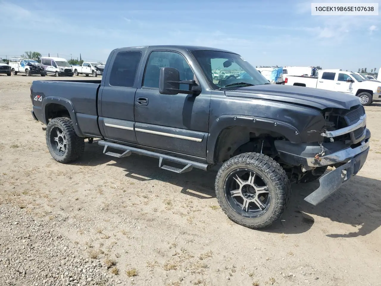 2005 Chevrolet Silverado K1500 VIN: 1GCEK19B65E107638 Lot: 54097595