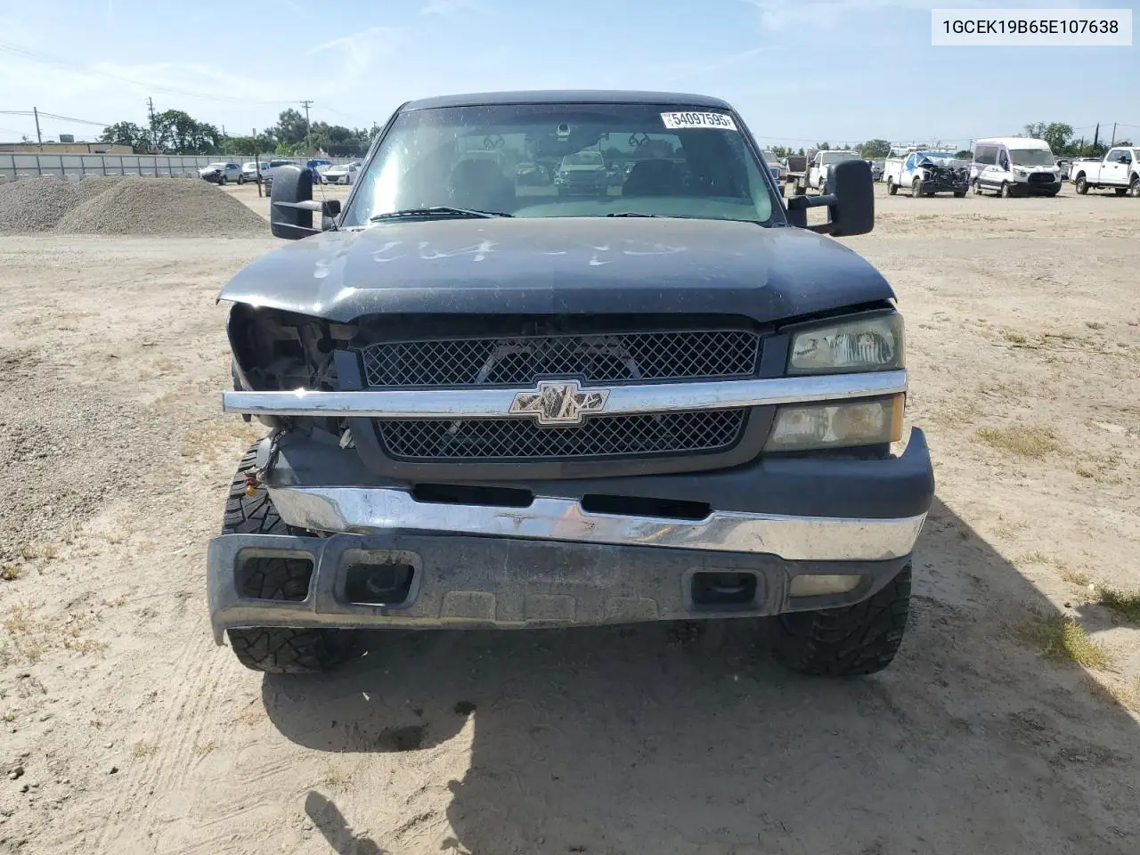 2005 Chevrolet Silverado K1500 VIN: 1GCEK19B65E107638 Lot: 54097595