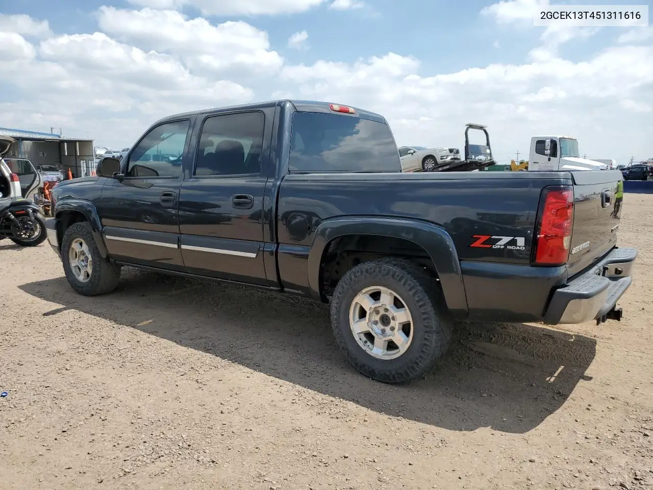 2005 Chevrolet Silverado K1500 VIN: 2GCEK13T451311616 Lot: 62492265
