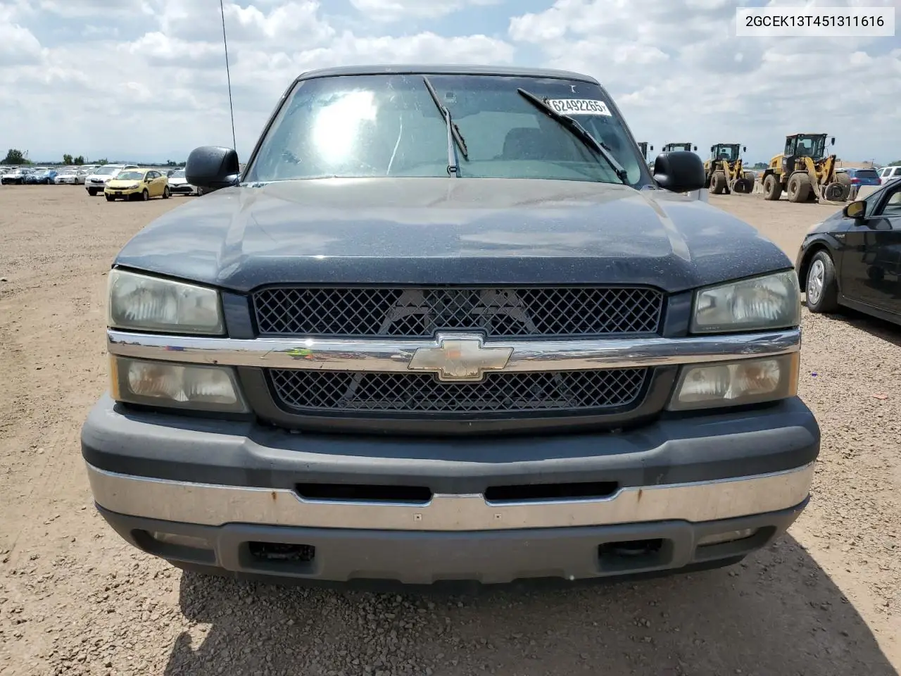 2005 Chevrolet Silverado K1500 VIN: 2GCEK13T451311616 Lot: 62492265