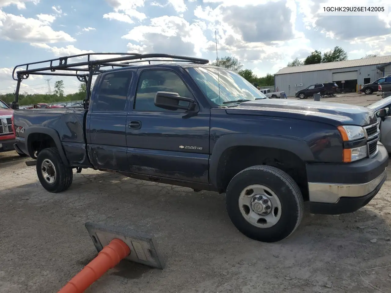2006 Chevrolet Silverado K2500 Heavy Duty VIN: 1GCHK29U26E142005 Lot: 56757225