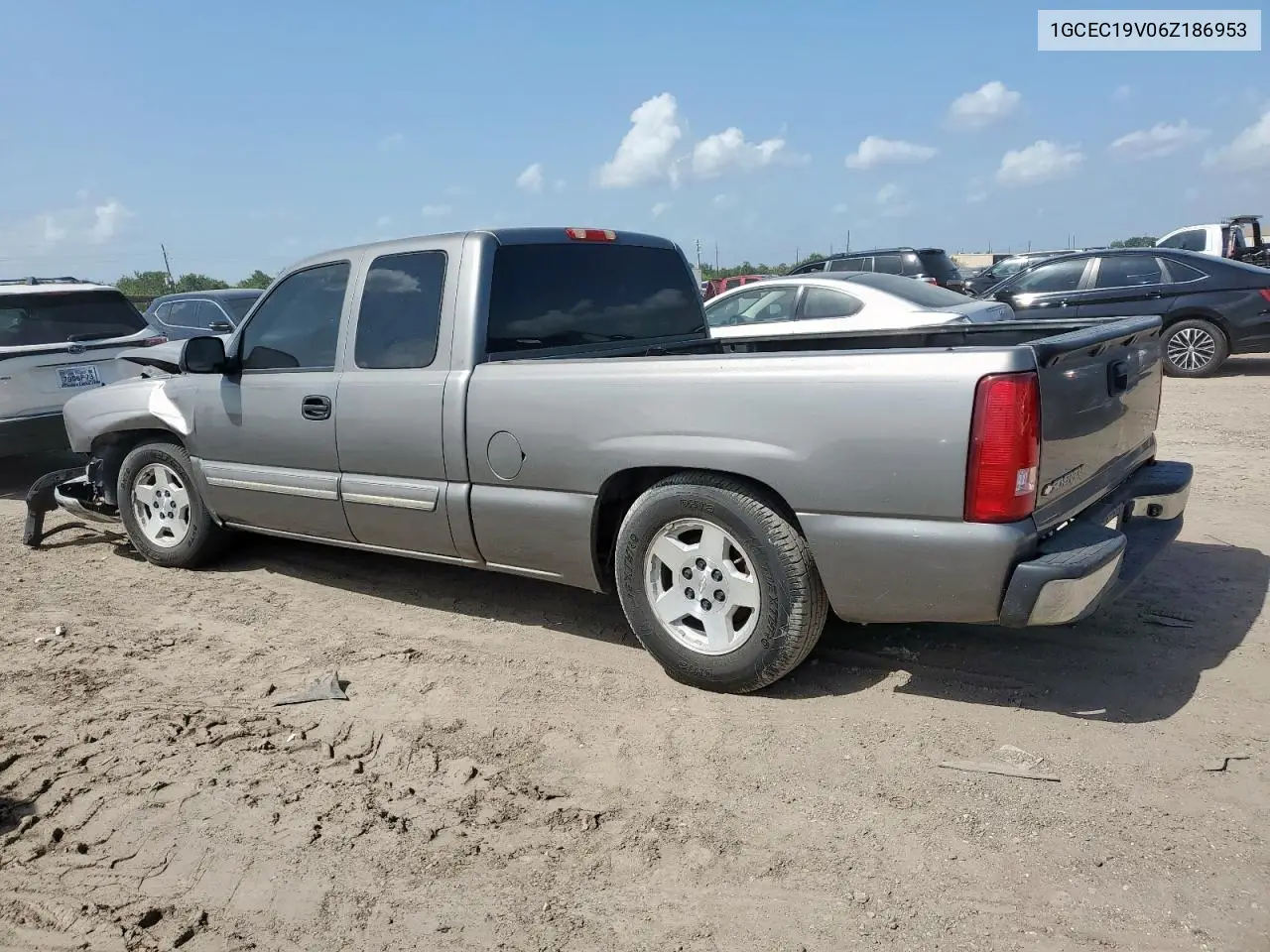 2006 Chevrolet Silverado C1500 VIN: 1GCEC19V06Z186953 Lot: 61990445