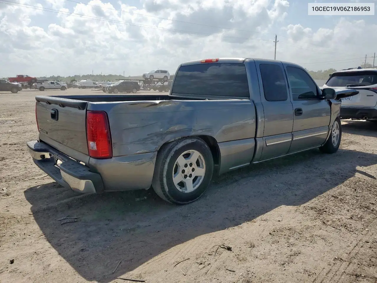 2006 Chevrolet Silverado C1500 VIN: 1GCEC19V06Z186953 Lot: 61990445