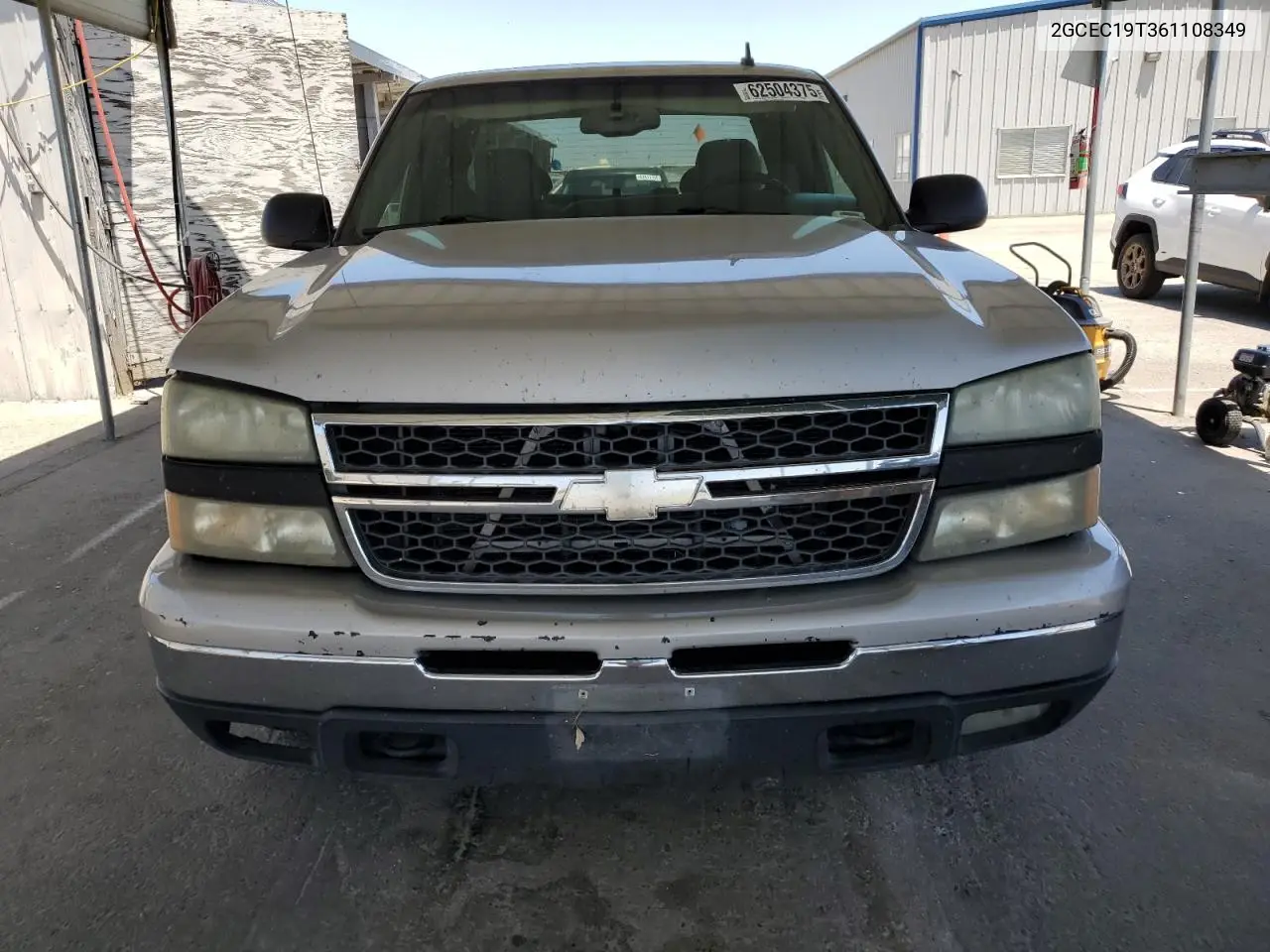 2006 Chevrolet Silverado C1500 VIN: 2GCEC19T361108349 Lot: 62504375