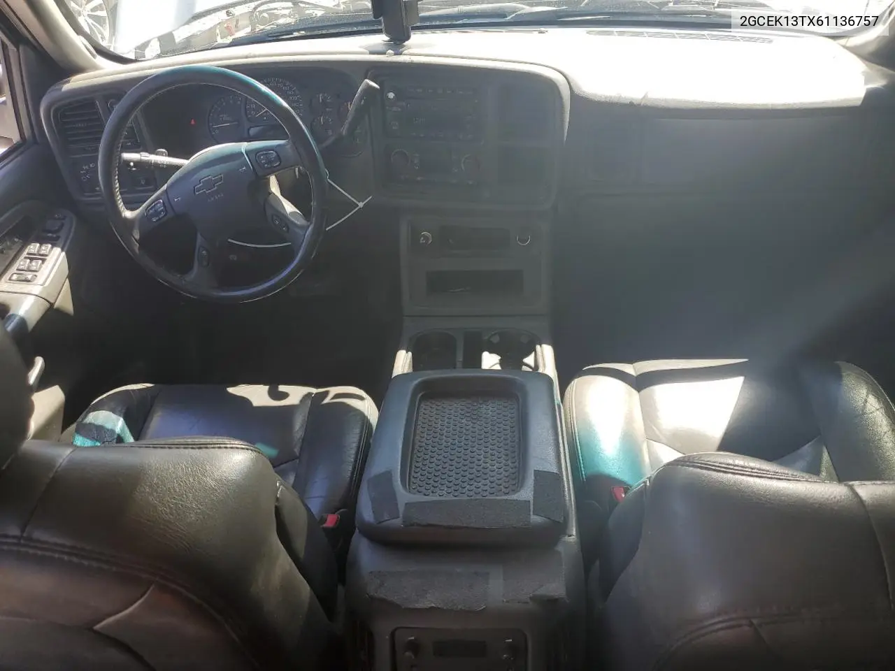 2006 Chevrolet Silverado K1500 VIN: 2GCEK13TX61136757 Lot: 62508595