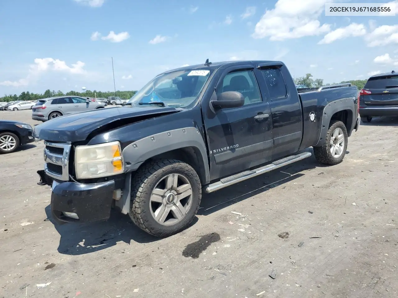 2007 Chevrolet Silverado K1500 VIN: 2GCEK19J671685556 Lot: 62690375