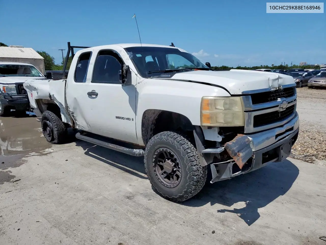 2008 Chevrolet Silverado C2500 Heavy Duty VIN: 1GCHC29K88E168946 Lot: 58560605