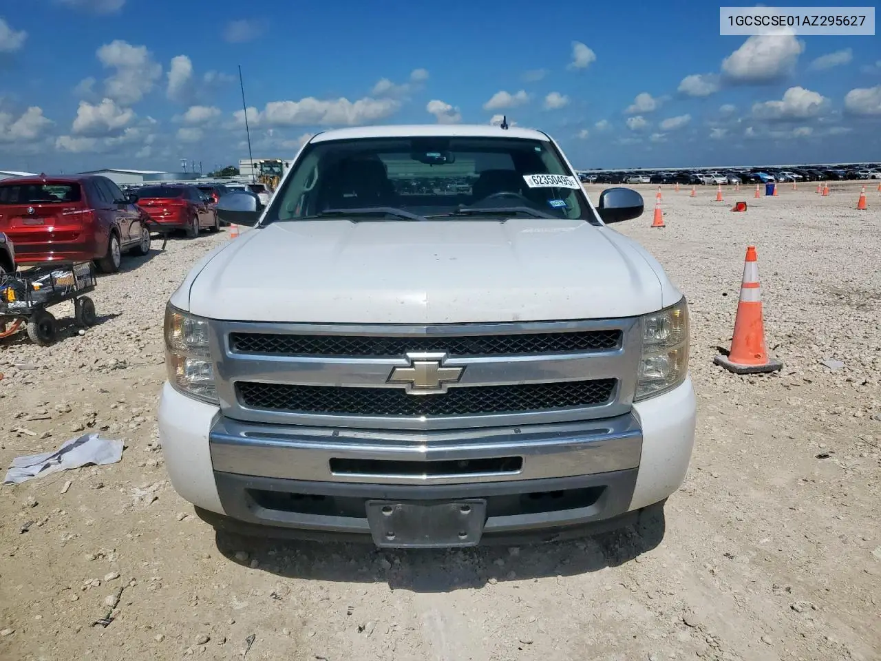 2010 Chevrolet Silverado C1500 Lt VIN: 1GCSCSE01AZ295627 Lot: 62350495