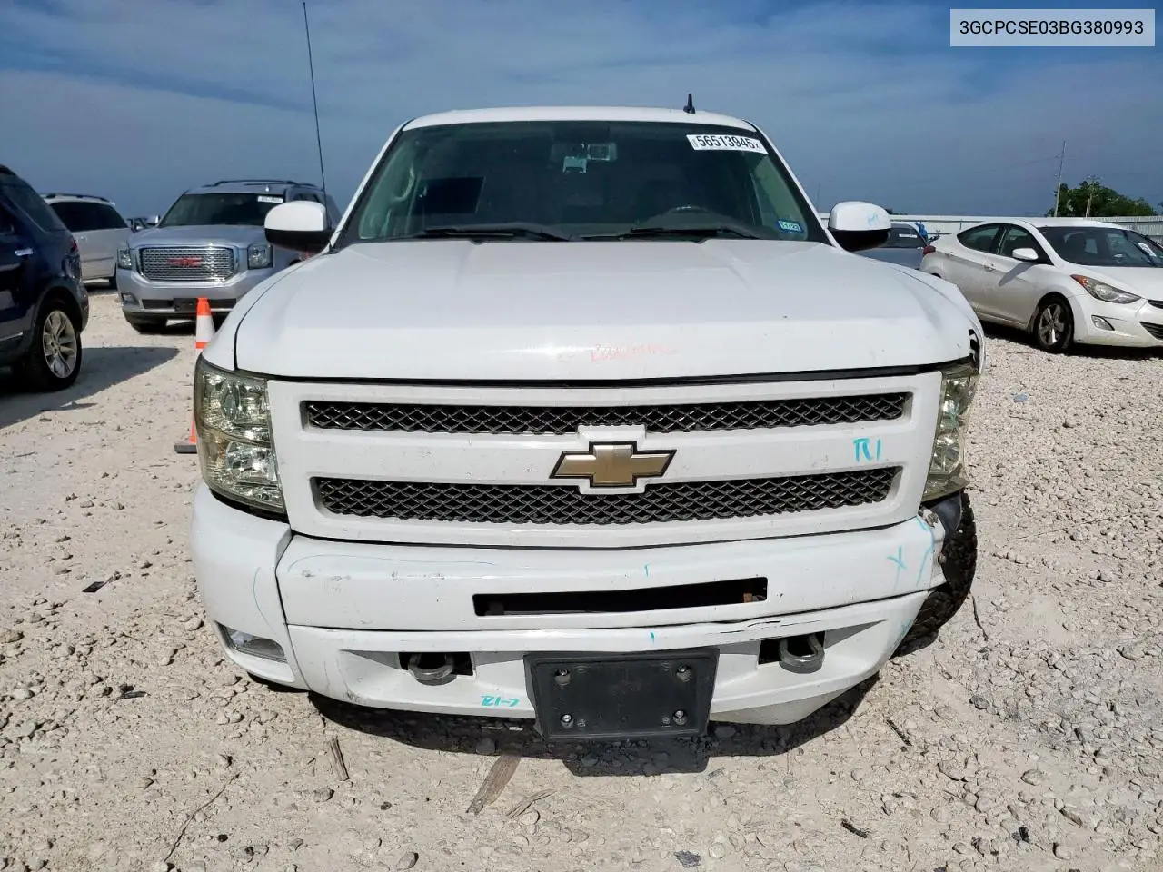 2011 Chevrolet Silverado C1500 Lt VIN: 3GCPCSE03BG380993 Lot: 56513945