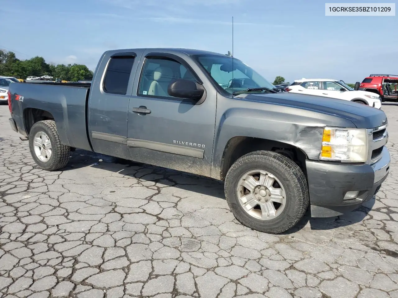 2011 Chevrolet Silverado K1500 Lt VIN: 1GCRKSE35BZ101209 Lot: 61836505