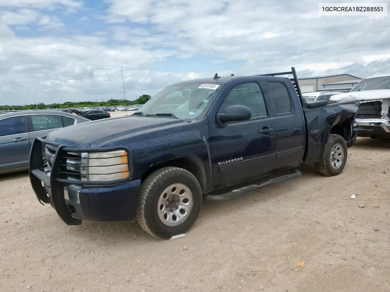 2011 Chevrolet Silverado C1500 Ls VIN: 1GCRCREA1BZ288551 Lot: 62510155