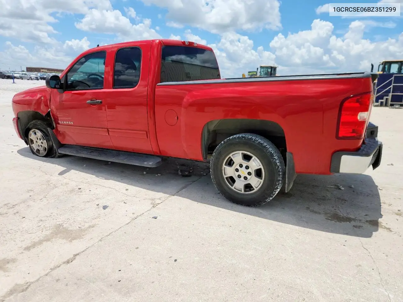 2011 Chevrolet Silverado C1500 Lt VIN: 1GCRCSE06BZ351299 Lot: 62572695