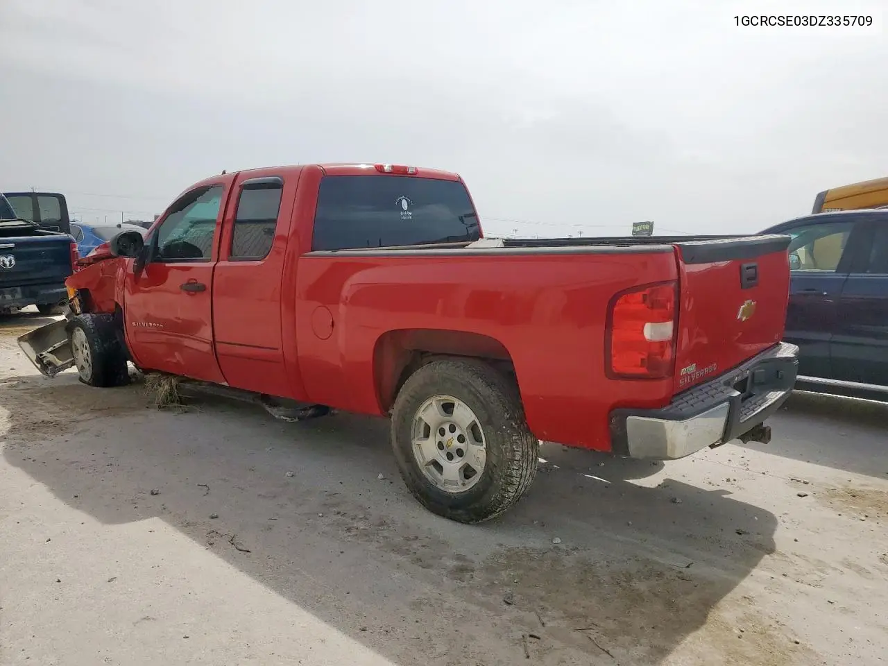 2013 Chevrolet Silverado C1500 Lt VIN: 1GCRCSE03DZ335709 Lot: 57096355