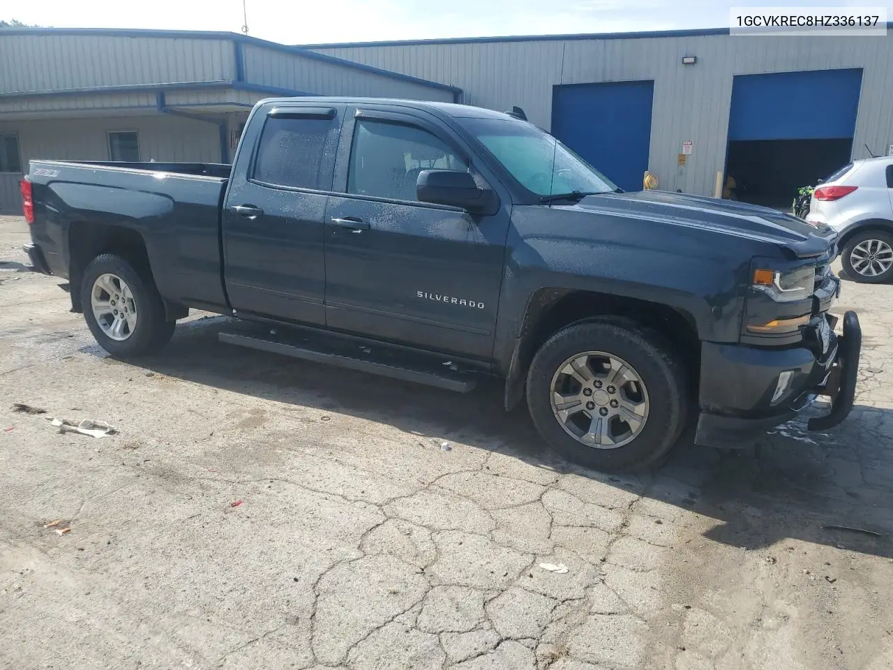 2017 Chevrolet Silverado K1500 Lt VIN: 1GCVKREC8HZ336137 Lot: 62468935