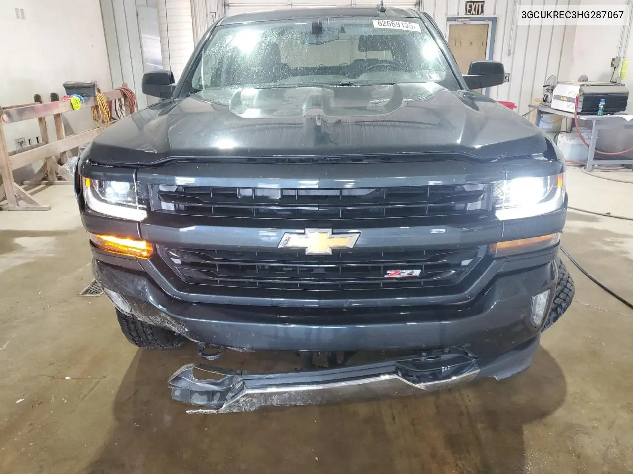 2017 Chevrolet Silverado K1500 Lt VIN: 3GCUKREC3HG287067 Lot: 62669135