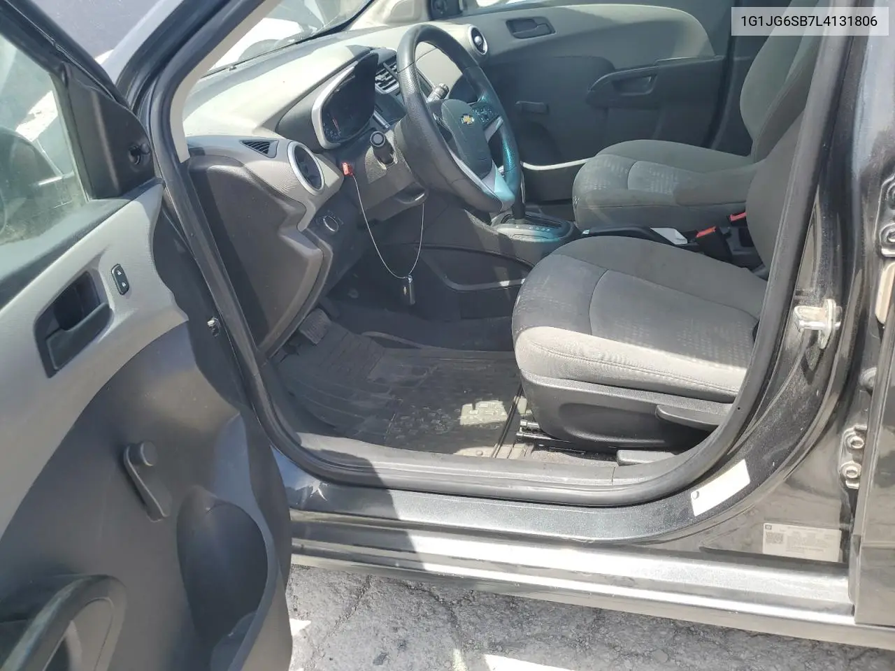 2020 Chevrolet Sonic VIN: 1G1JG6SB7L4131806 Lot: 62063825