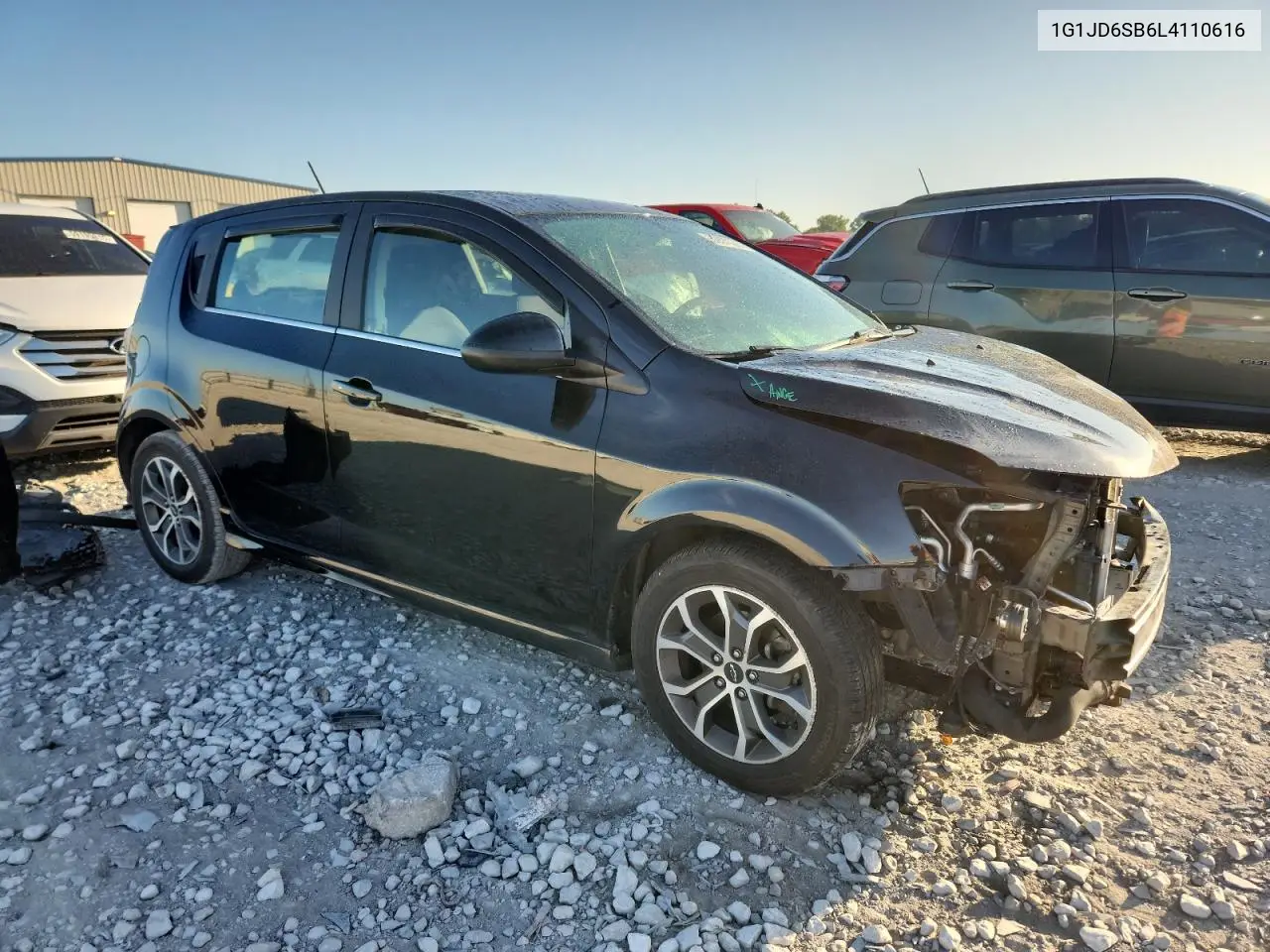 2020 Chevrolet Sonic Lt VIN: 1G1JD6SB6L4110616 Lot: 62680225