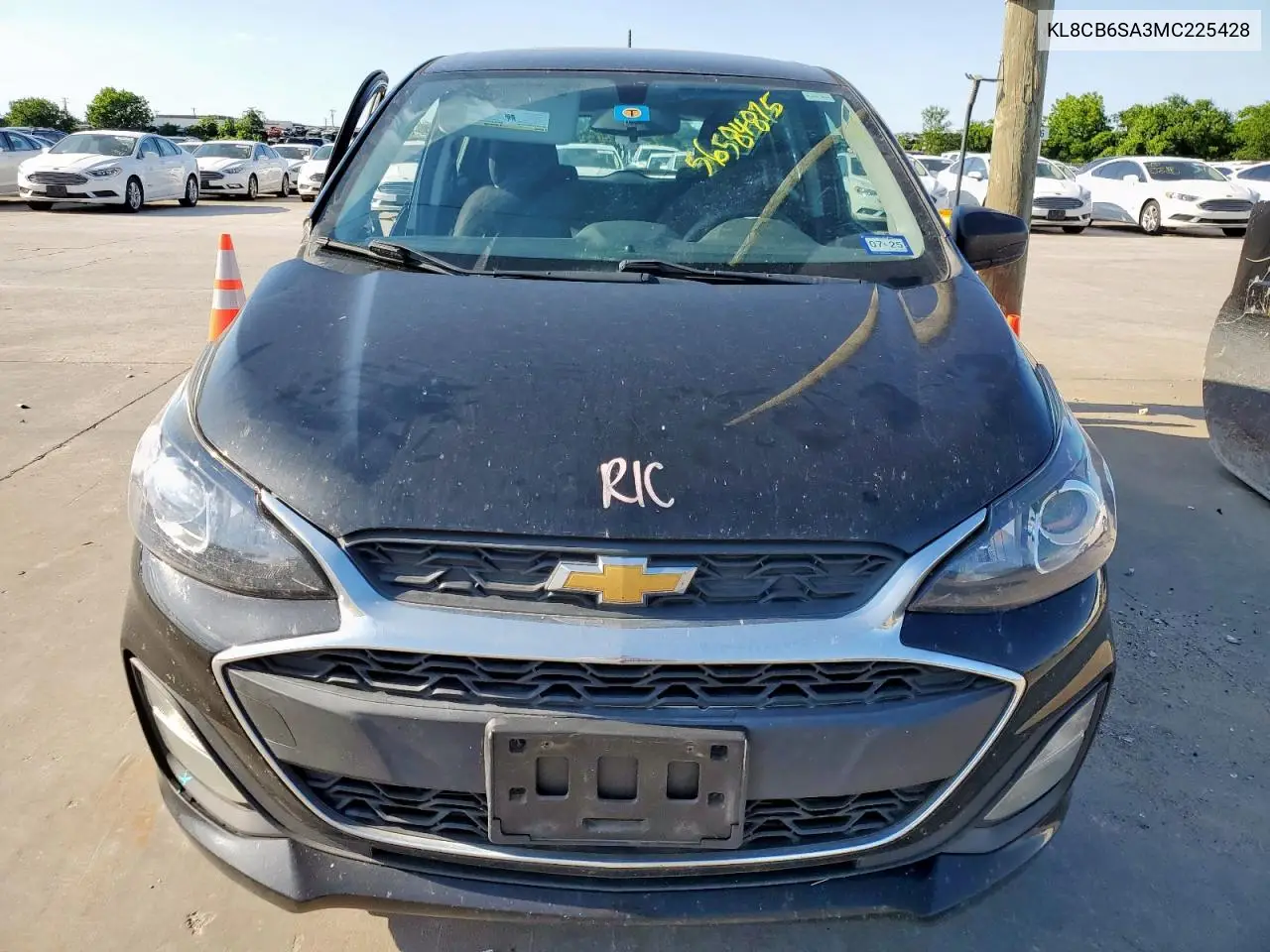 2021 Chevrolet Spark Ls VIN: KL8CB6SA3MC225428 Lot: 56584875