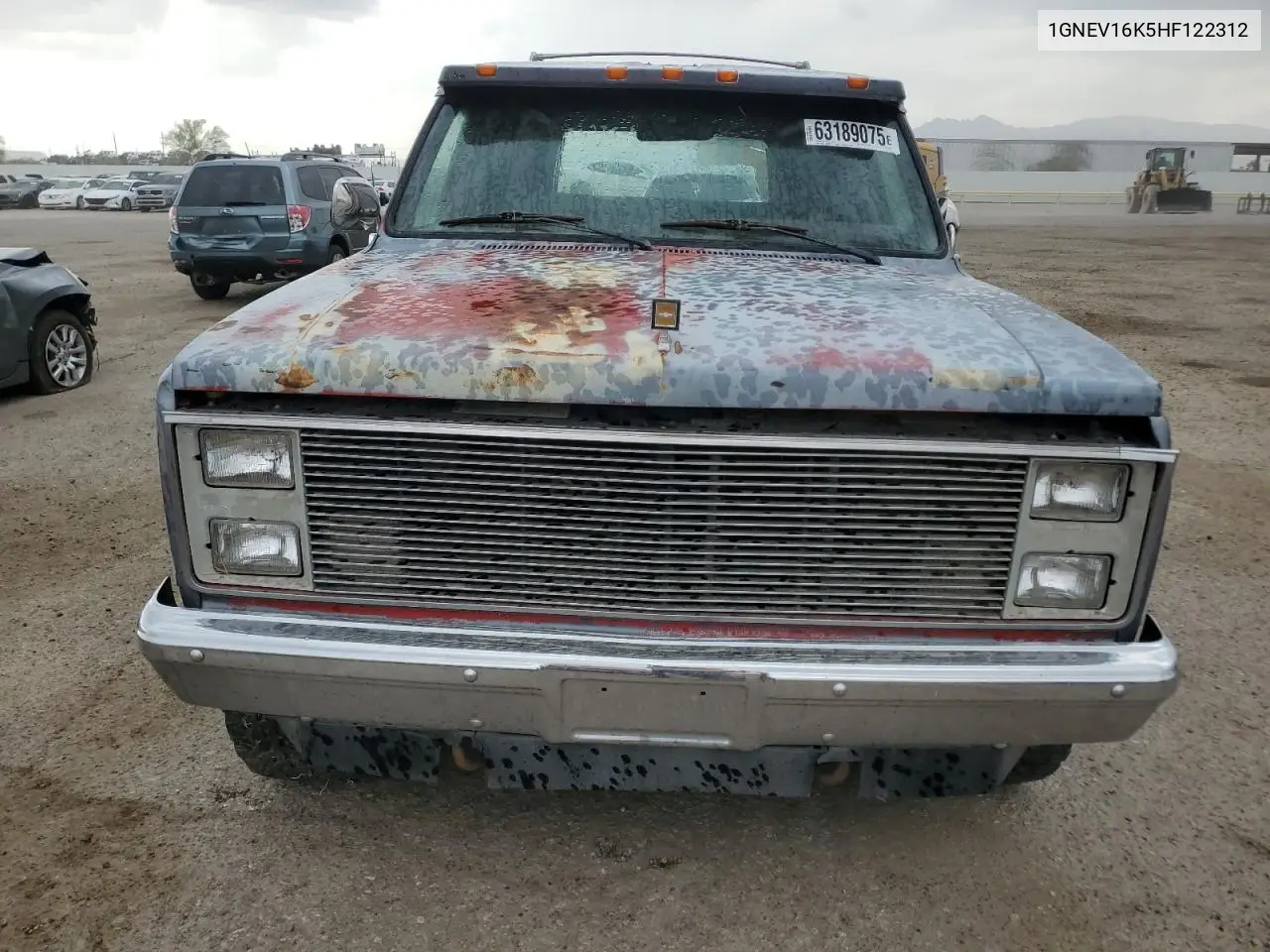 1987 Chevrolet Suburban V10 VIN: 1GNEV16K5HF122312 Lot: 63189075