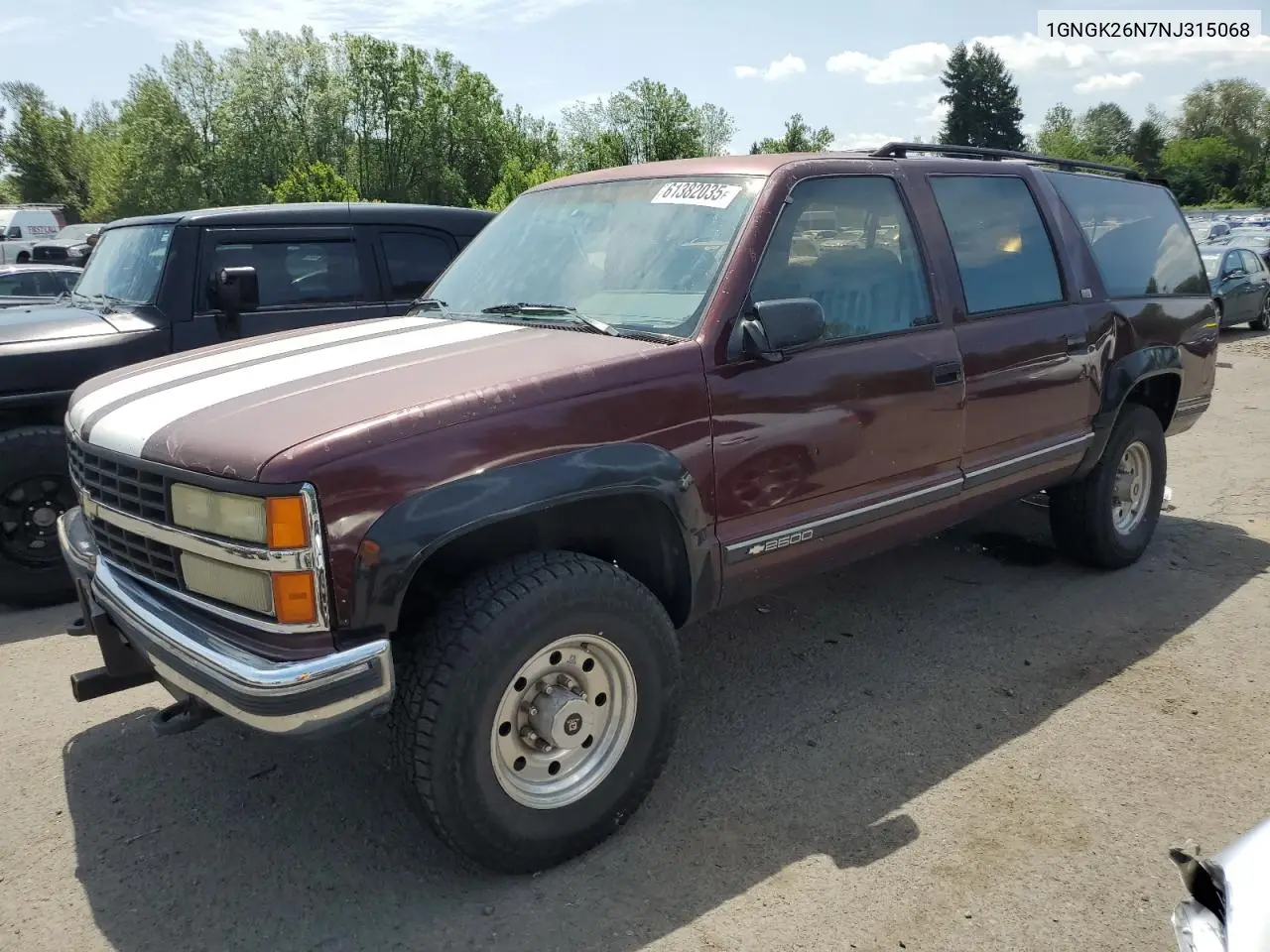 1992 Chevrolet Suburban K2500 VIN: 1GNGK26N7NJ315068 Lot: 61382035
