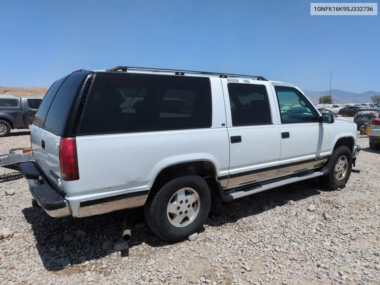 1995 Chevrolet Suburban K1500 VIN: 1GNFK16K9SJ332736 Lot: 61566635