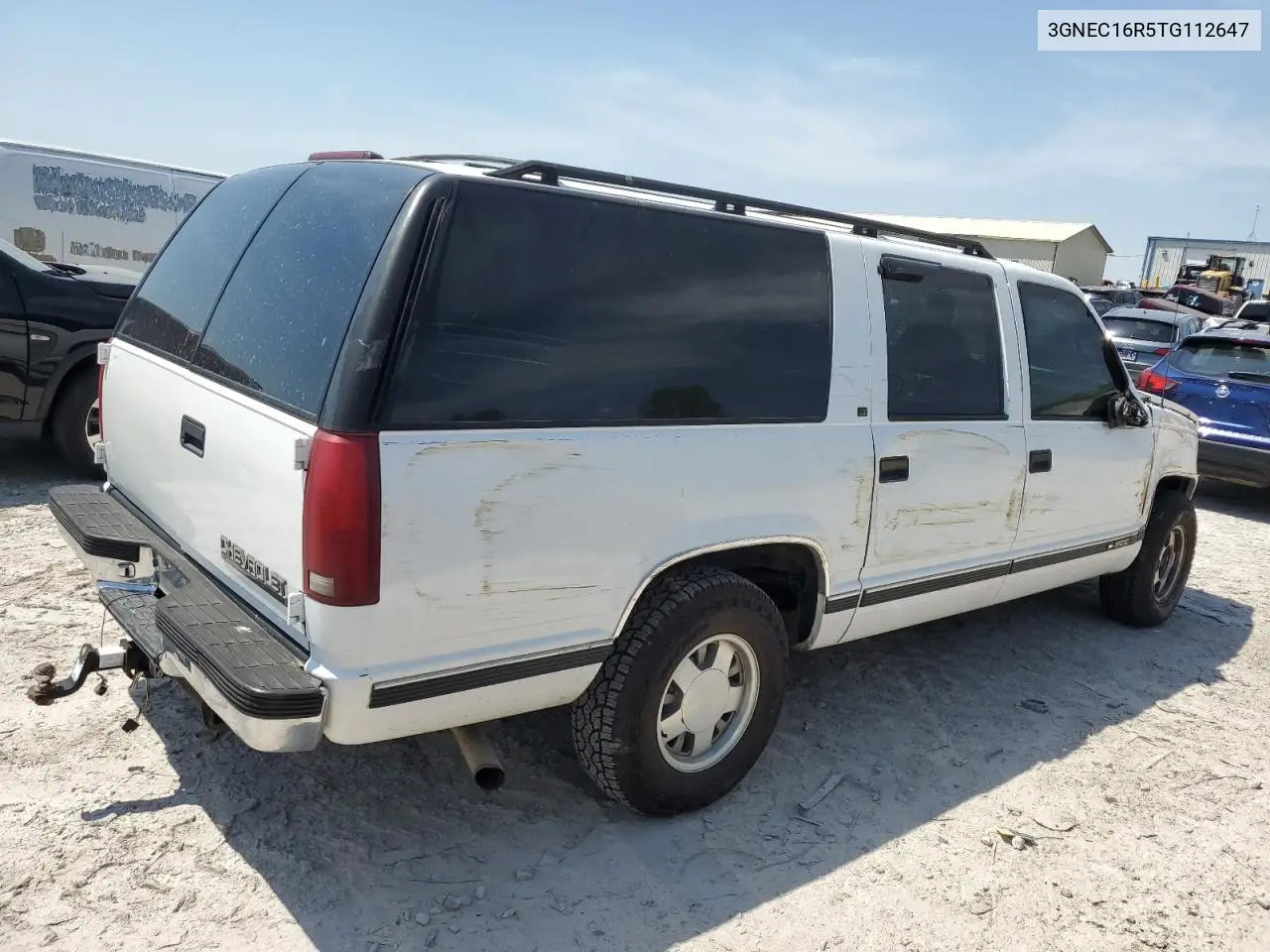 1996 Chevrolet Suburban C1500 VIN: 3GNEC16R5TG112647 Lot: 53081735