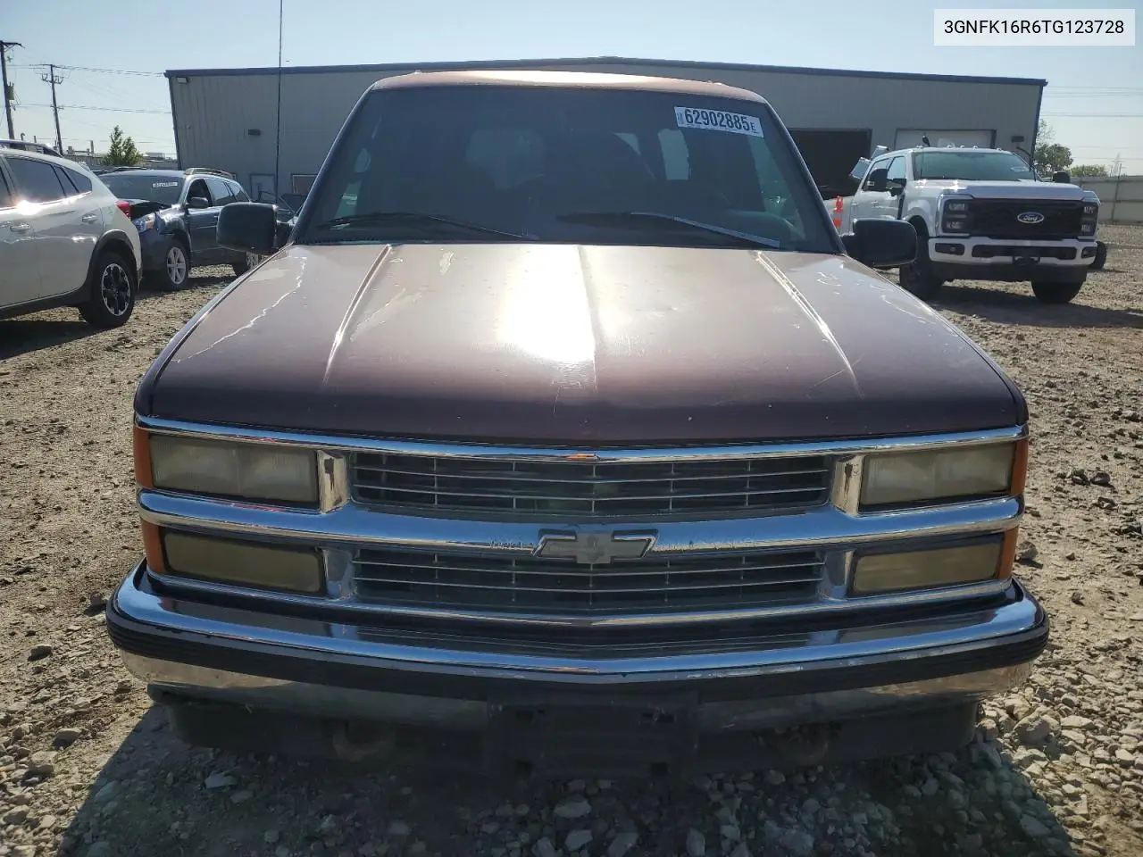 1996 Chevrolet Suburban K1500 VIN: 3GNFK16R6TG123728 Lot: 62902885