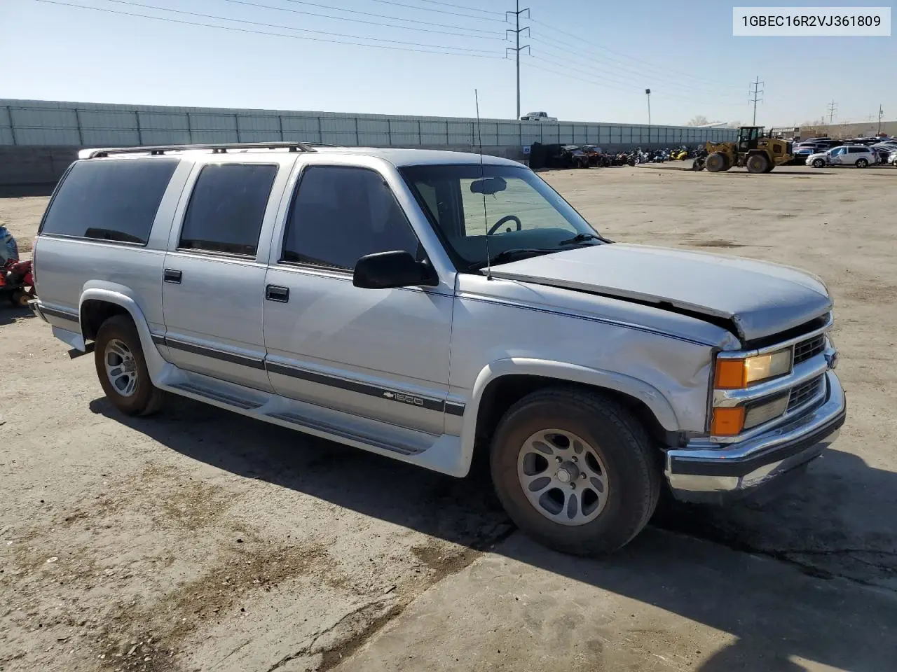 1997 Chevrolet Suburban C1500 VIN: 1GBEC16R2VJ361809 Lot: 52708935