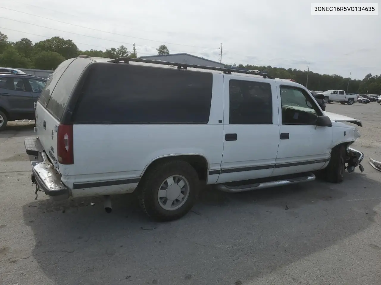 1997 Chevrolet Suburban C1500 VIN: 3GNEC16R5VG134635 Lot: 55558205