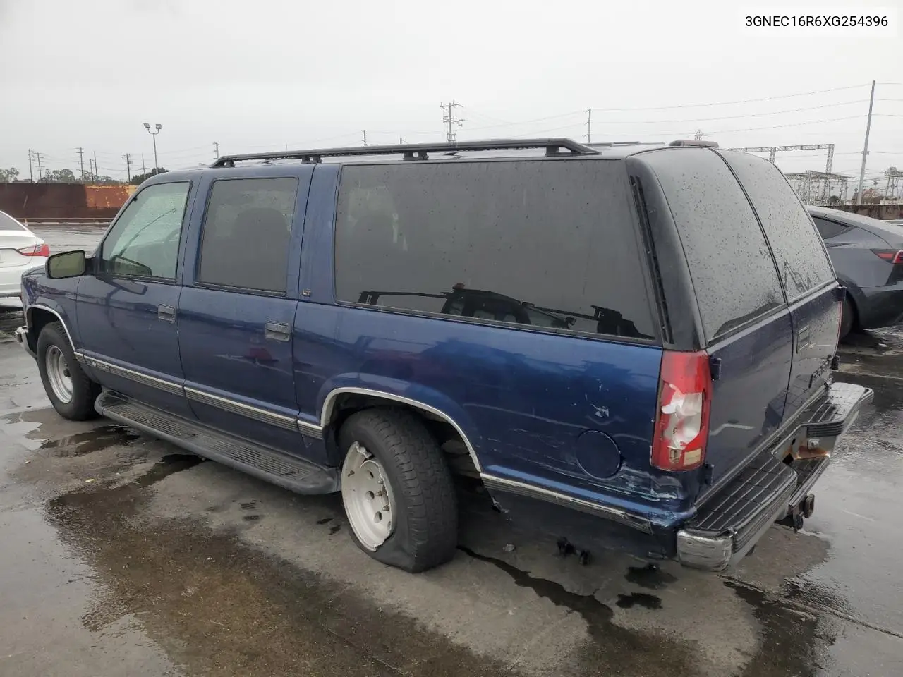 1999 Chevrolet Suburban C1500 VIN: 3GNEC16R6XG254396 Lot: 47893185