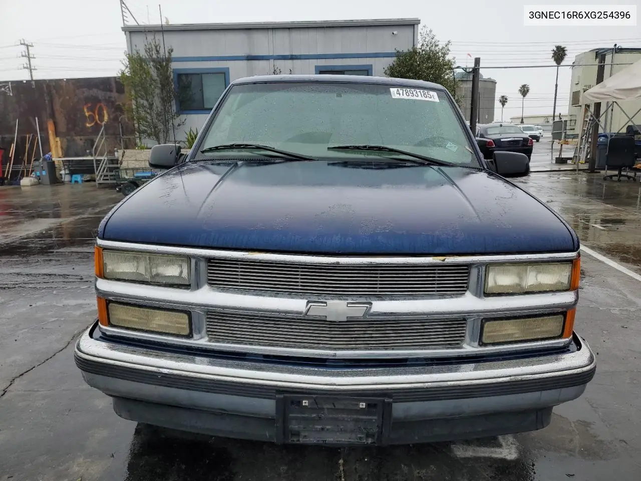 1999 Chevrolet Suburban C1500 VIN: 3GNEC16R6XG254396 Lot: 47893185