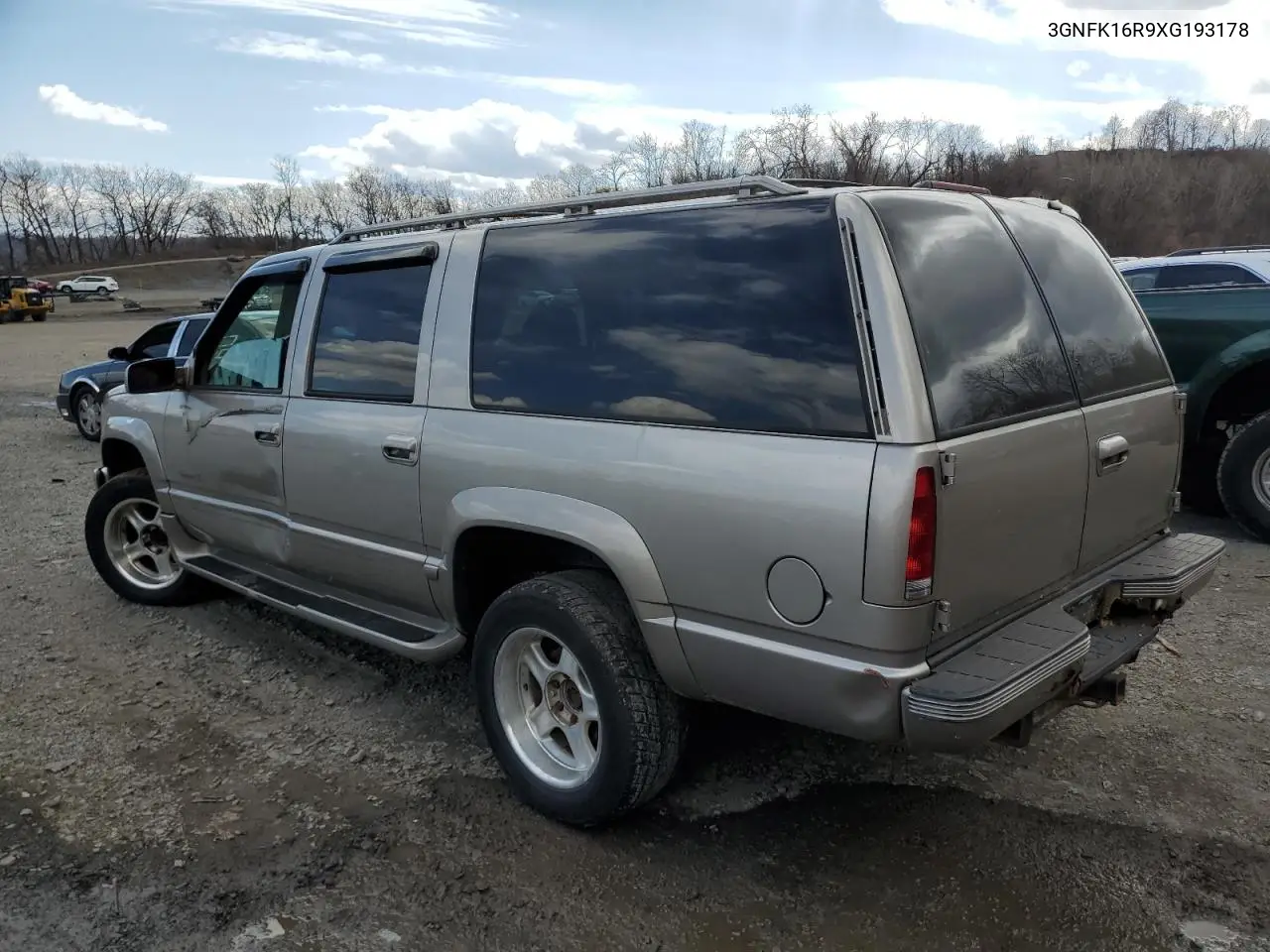 1999 Chevrolet Suburban K1500 VIN: 3GNFK16R9XG193178 Lot: 50810715
