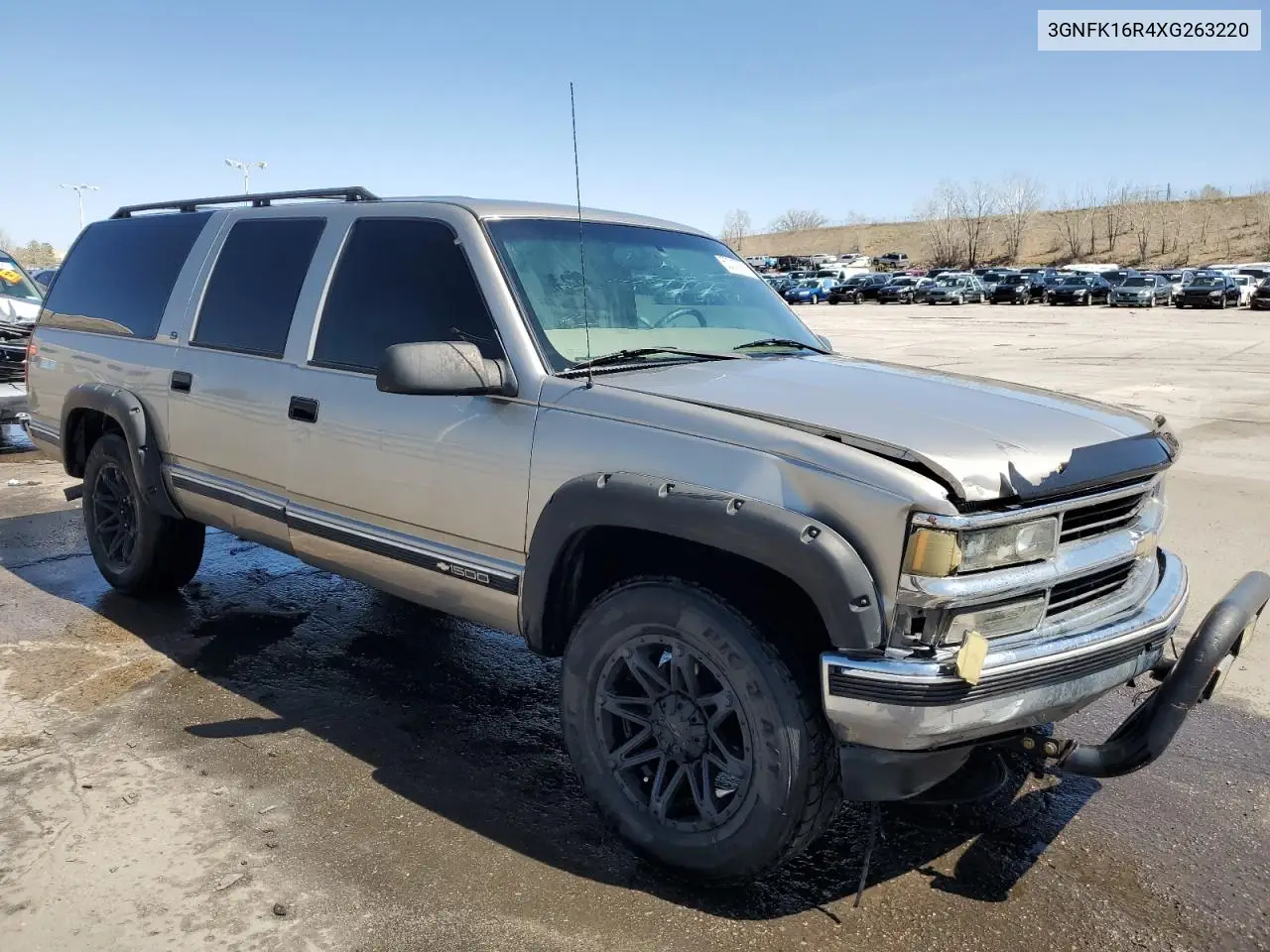 1999 Chevrolet Suburban K1500 VIN: 3GNFK16R4XG263220 Lot: 52317885