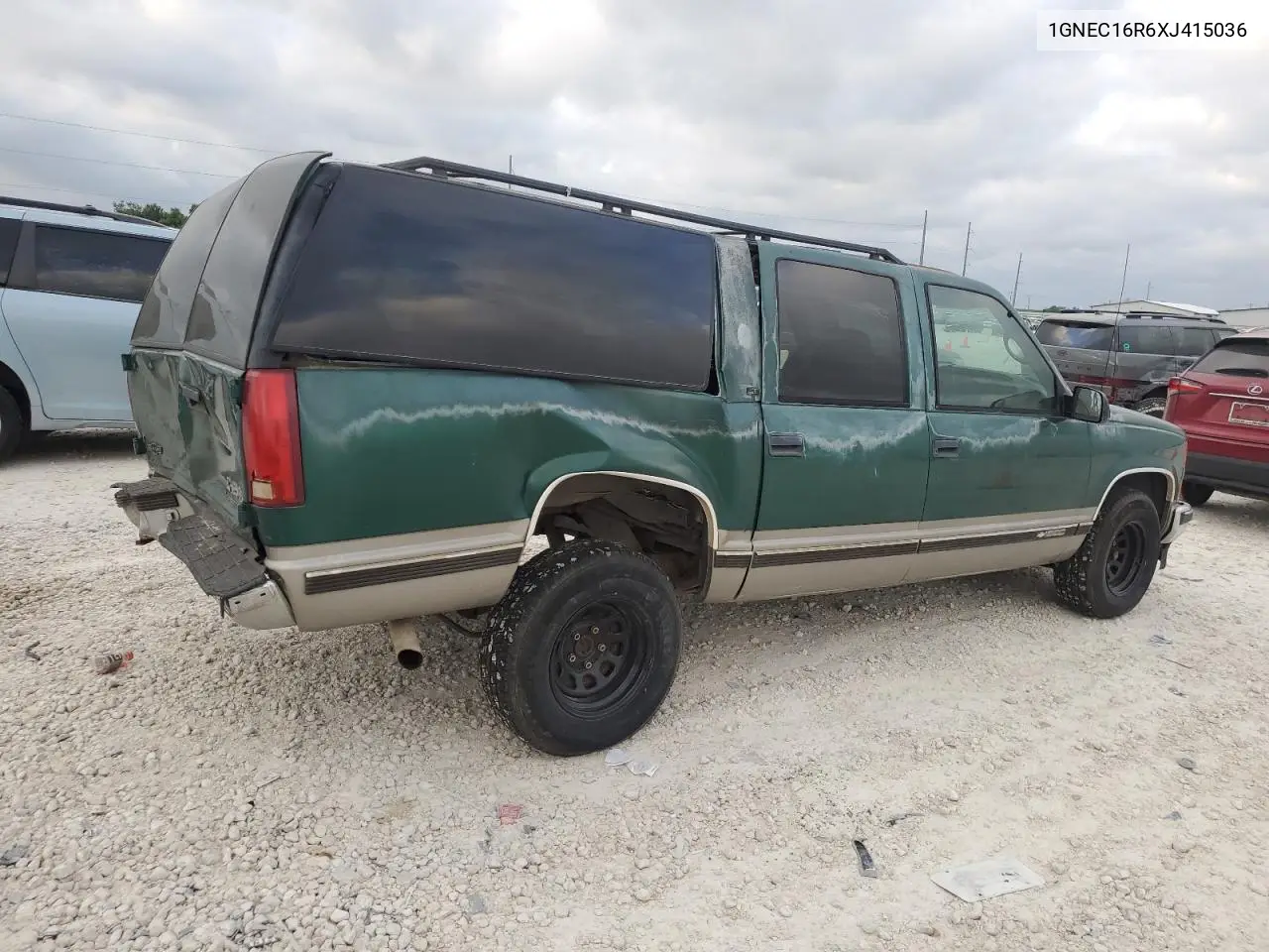 1999 Chevrolet Suburban C1500 VIN: 1GNEC16R6XJ415036 Lot: 53565525