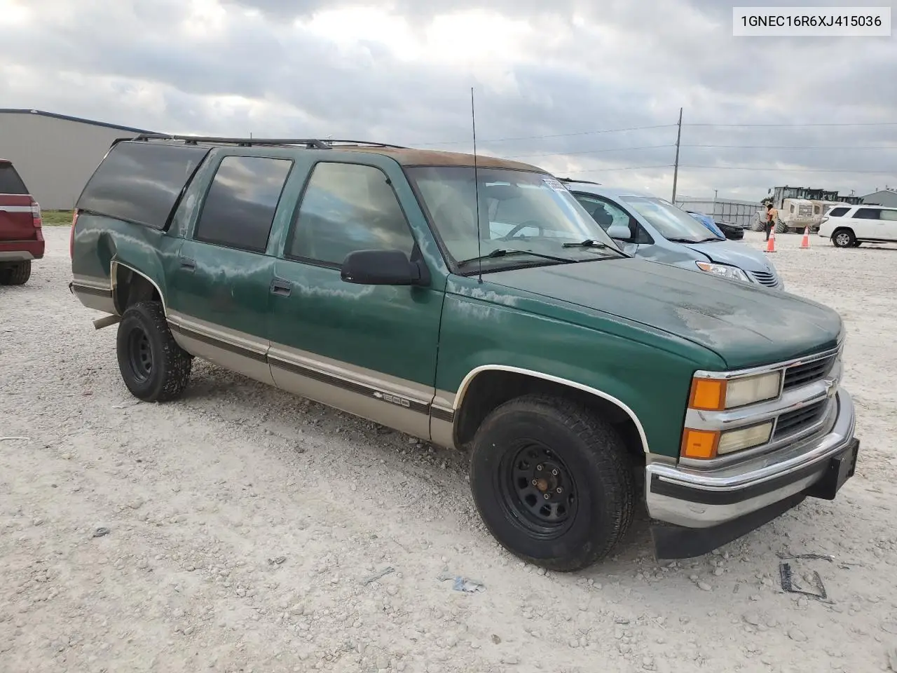 1999 Chevrolet Suburban C1500 VIN: 1GNEC16R6XJ415036 Lot: 53565525
