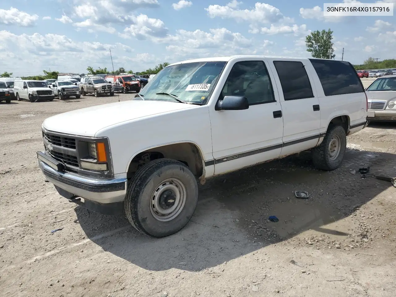 1999 Chevrolet Suburban K1500 VIN: 3GNFK16R4XG157916 Lot: 56117335
