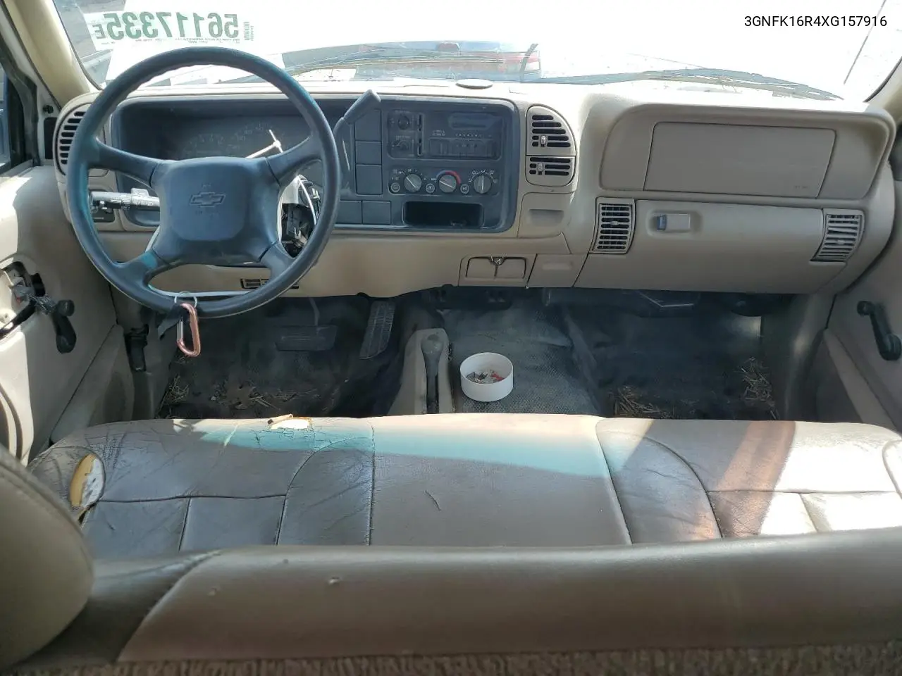 1999 Chevrolet Suburban K1500 VIN: 3GNFK16R4XG157916 Lot: 56117335