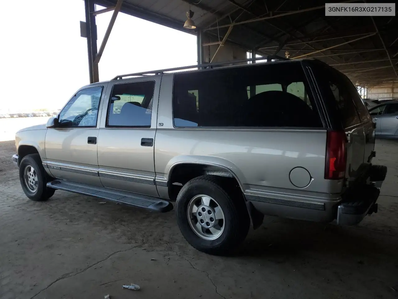 1999 Chevrolet Suburban K1500 VIN: 3GNFK16R3XG217135 Lot: 57158455