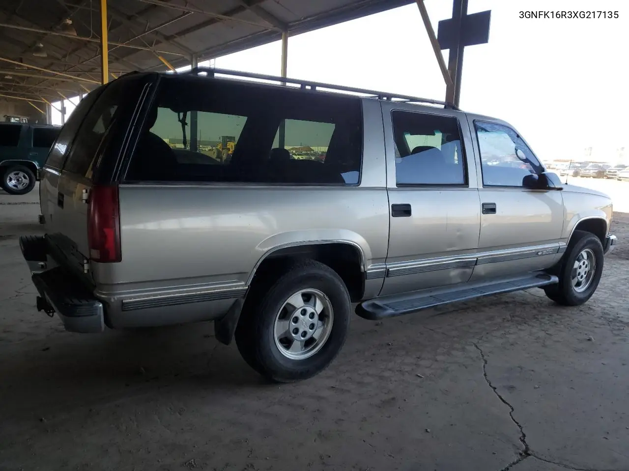 1999 Chevrolet Suburban K1500 VIN: 3GNFK16R3XG217135 Lot: 57158455