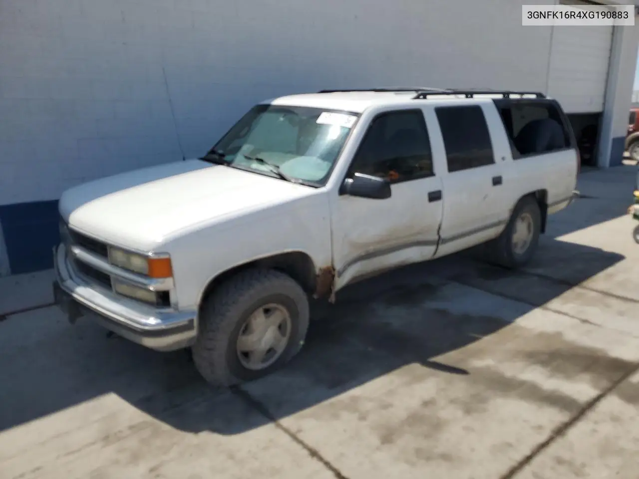1999 Chevrolet Suburban K1500 VIN: 3GNFK16R4XG190883 Lot: 58324415