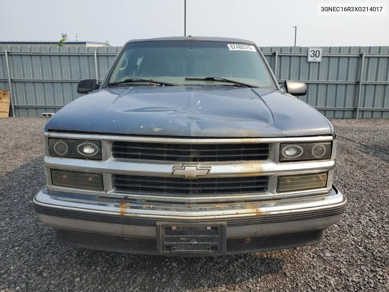1999 Chevrolet Suburban C1500 VIN: 3GNEC16R3XG214017 Lot: 62480375