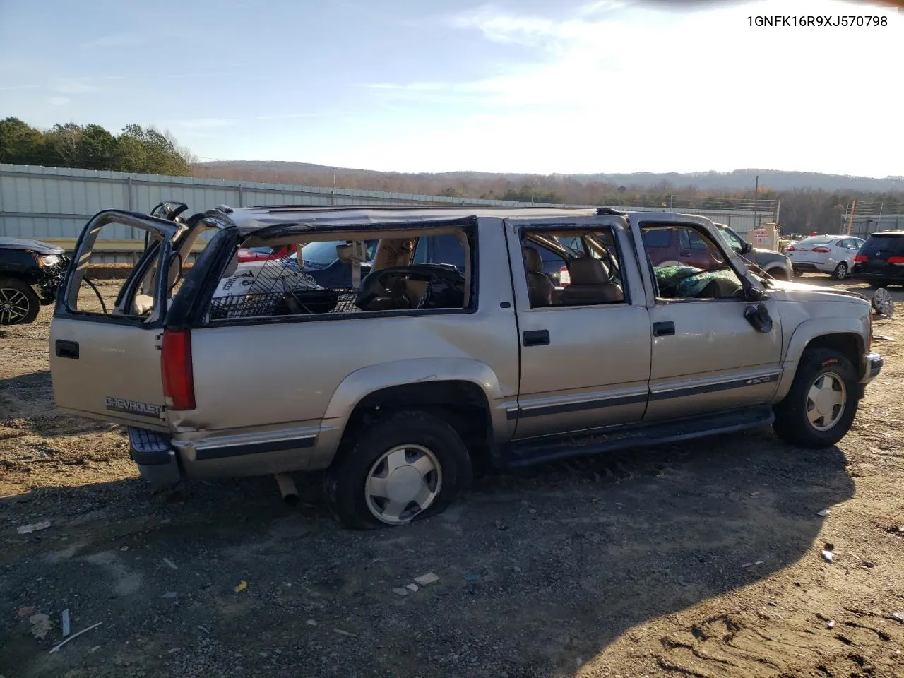 1999 Chevrolet Suburban K1500 VIN: 1GNFK16R9XJ570798 Lot: 84502844