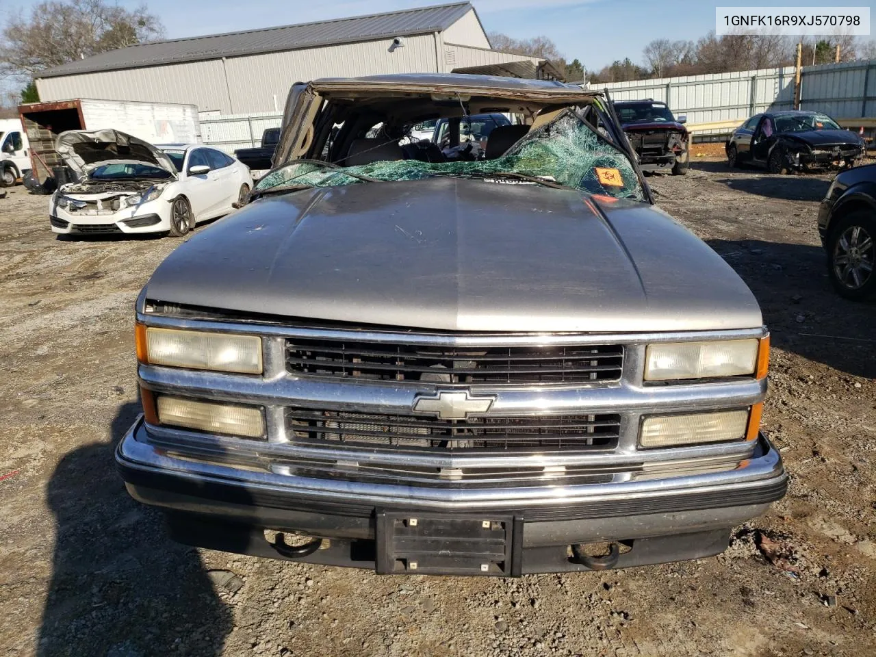 1999 Chevrolet Suburban K1500 VIN: 1GNFK16R9XJ570798 Lot: 84502844