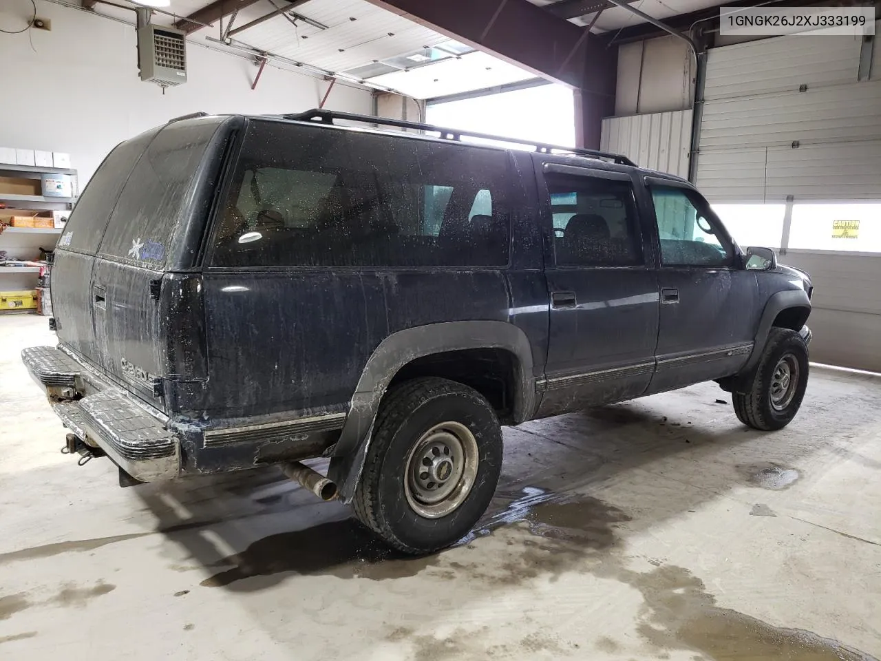 1999 Chevrolet Suburban K2500 VIN: 1GNGK26J2XJ333199 Lot: 88689555